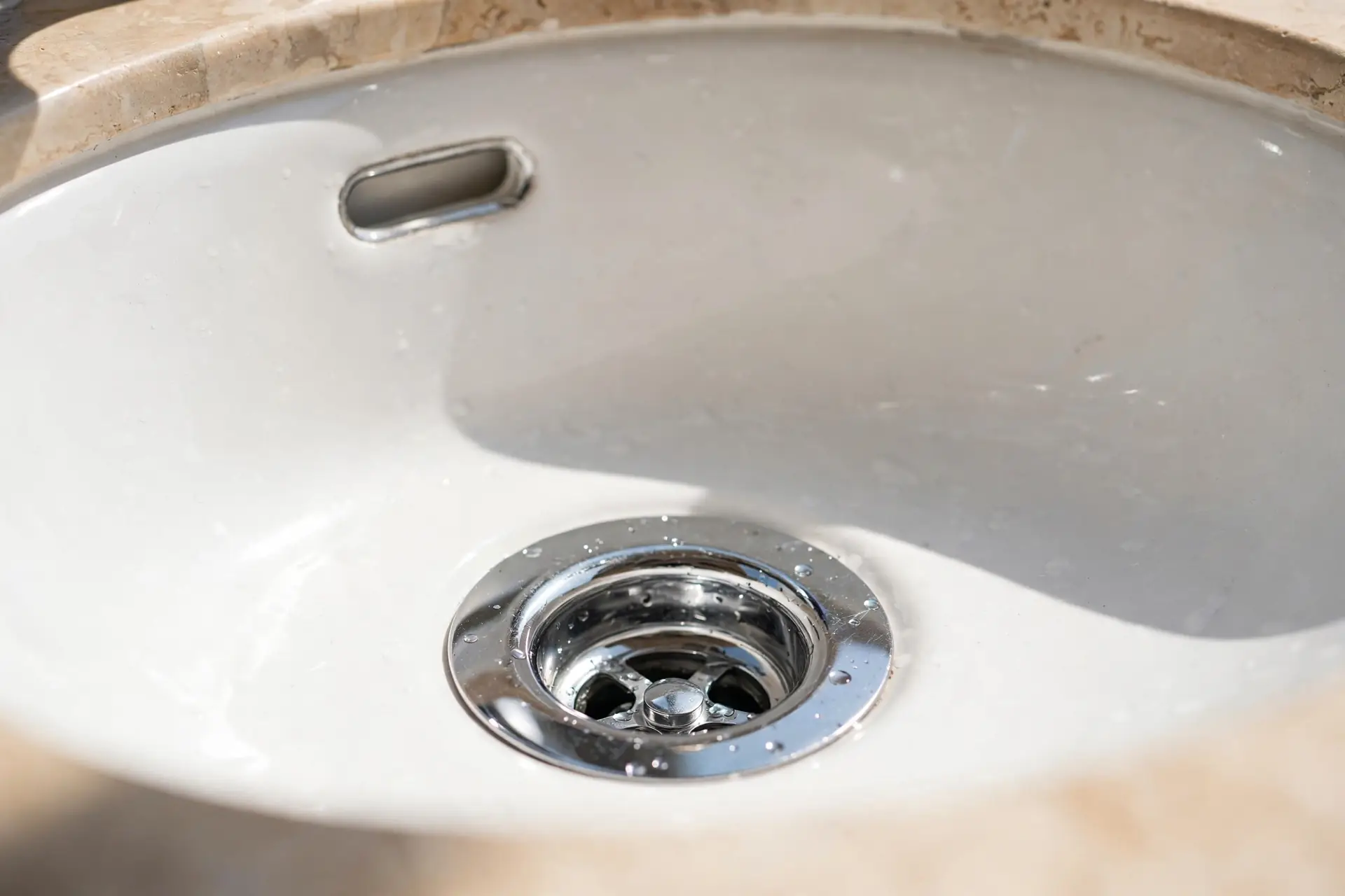 Drain cleaning tips for 85745 Tucson AZ — local homeowner guide